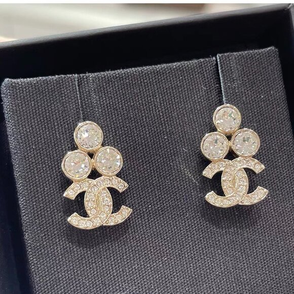 Chanel Women's Earrings - Picture 3 of 9